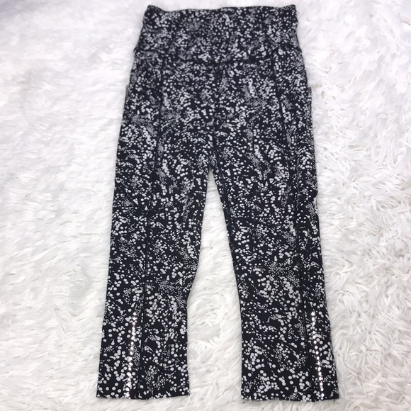 Lululemon Fast & Free Crop II *Nulux 19" Chirasu Black - Picture 4 of 8